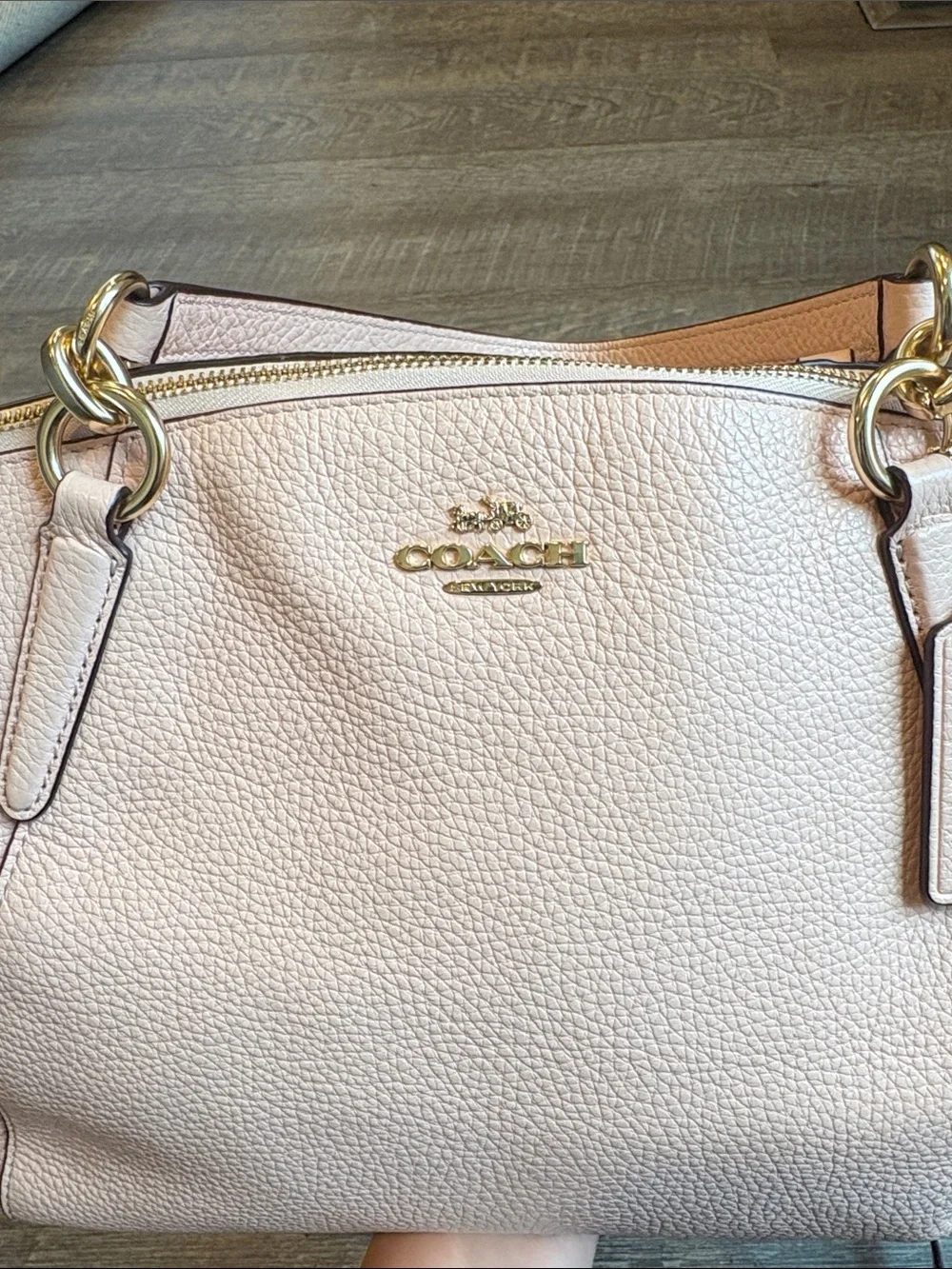 Coach Kelsey Pebbled Leather Light Pink Crossbody Bag F28968